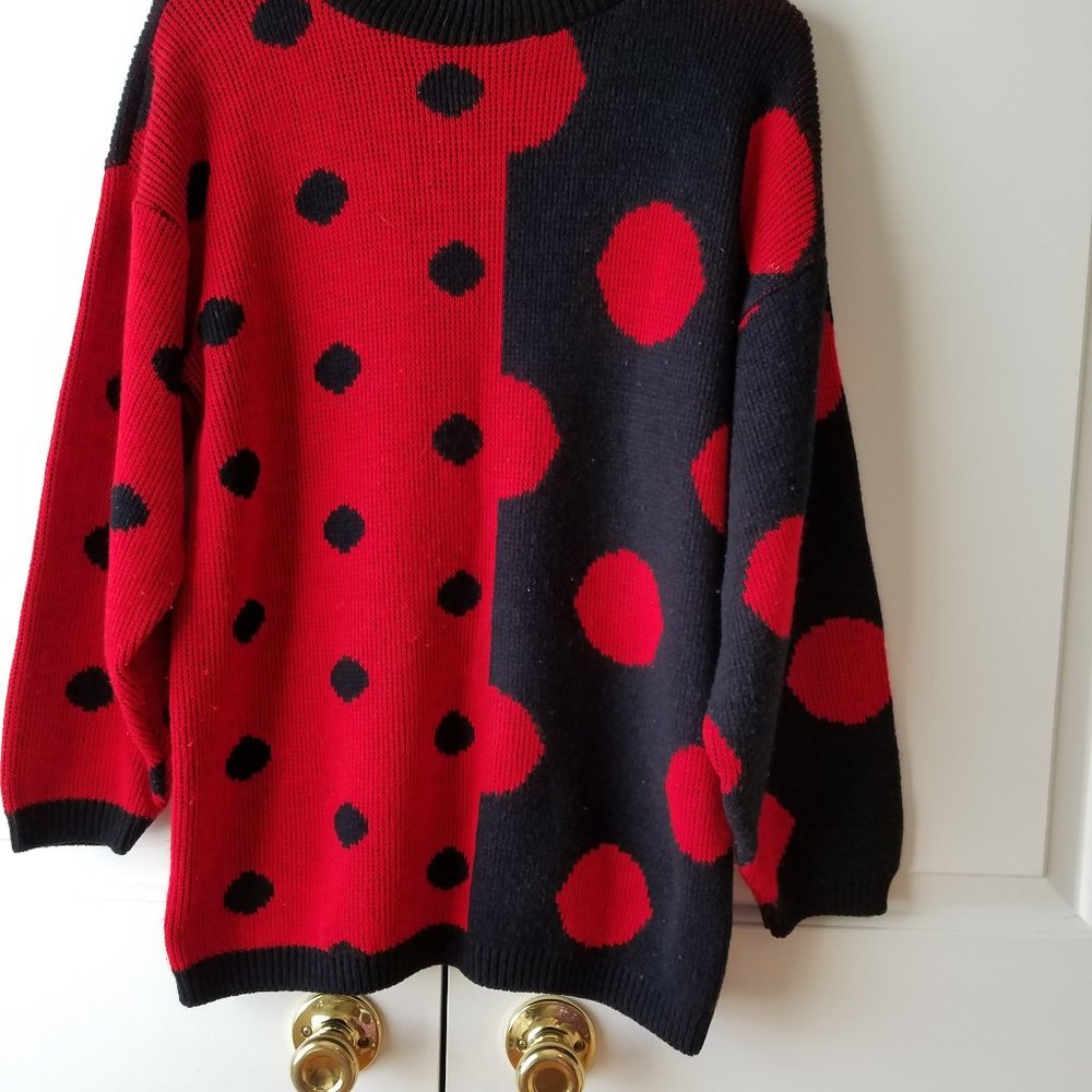 Very  bright, unique polka dots sweater!  Vintage.